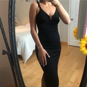 NEVER WORN! Amazing Black Midi Dress!